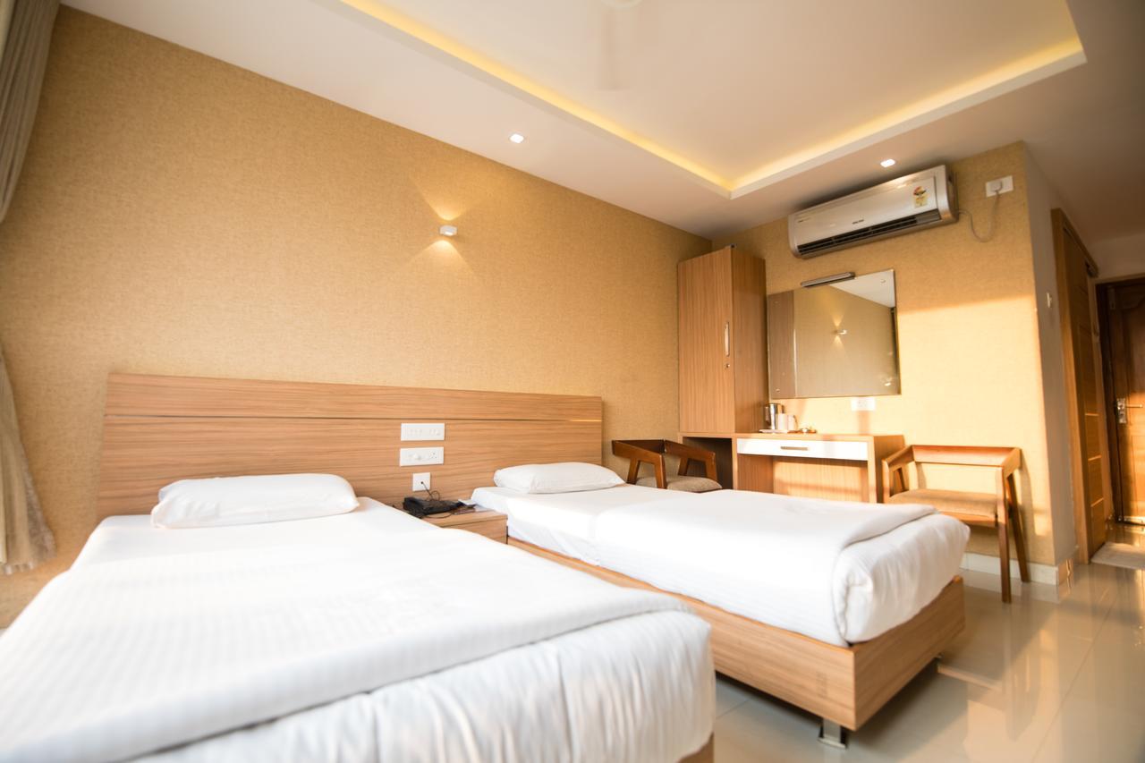 Hotel Kapilavasthu Palakkad Eksteriør bilde