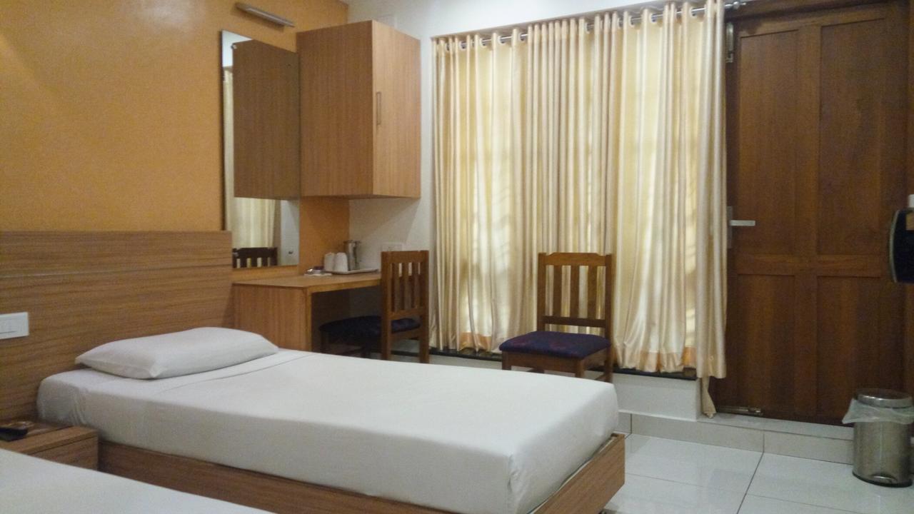 Hotel Kapilavasthu Palakkad Eksteriør bilde