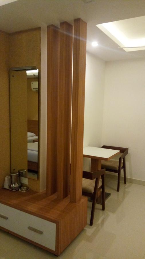 Hotel Kapilavasthu Palakkad Eksteriør bilde